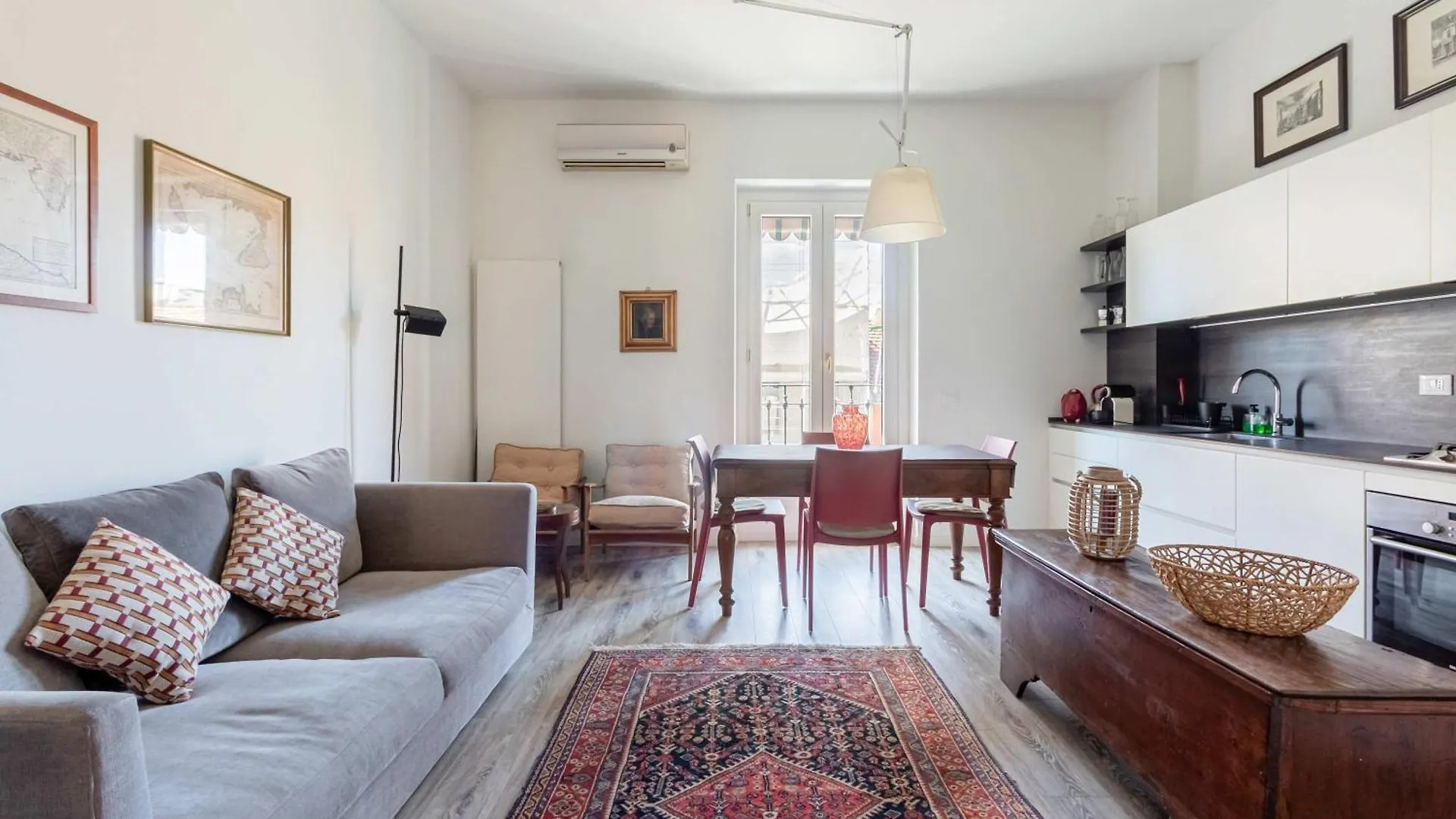 Homeby, Casa Melzo Chic Apartment In Porta Venezia Milan